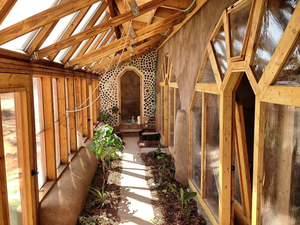 Earthship - Gradnja prirodnim materijalima